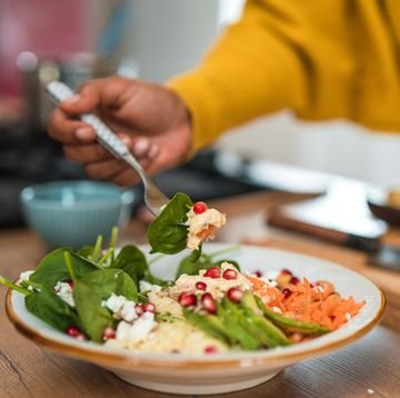 This Diet May Help Women Live Longer, Study Finds